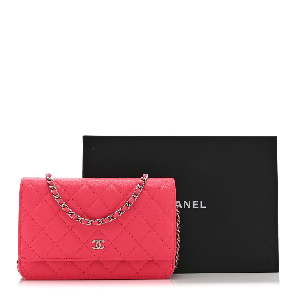 Caviar Quilted Wallet On Chain WOC Dark Pink wholesalehk.shop