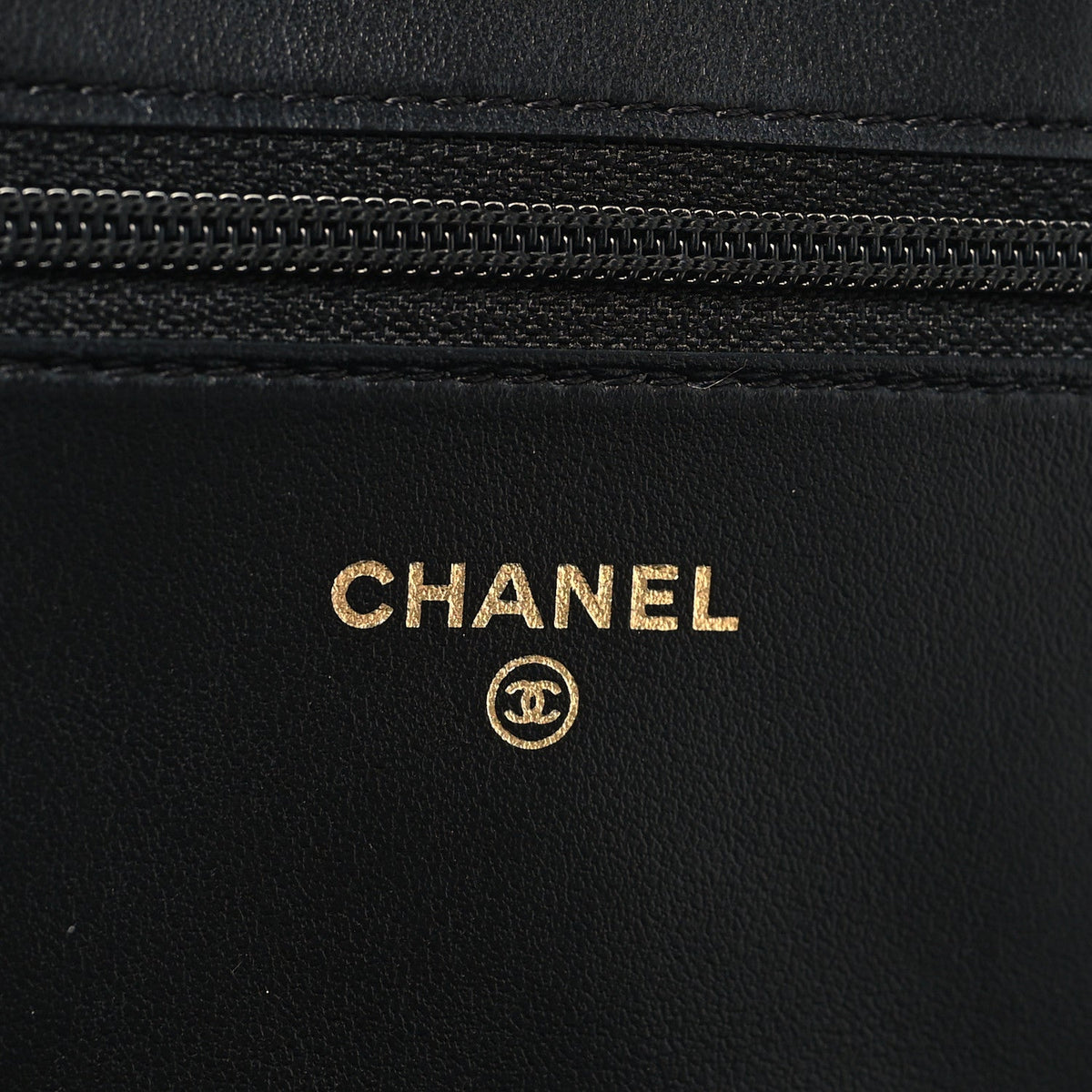 Caviar Quilted Boy Wallet On Chain WOC Black wholesalehk.shop