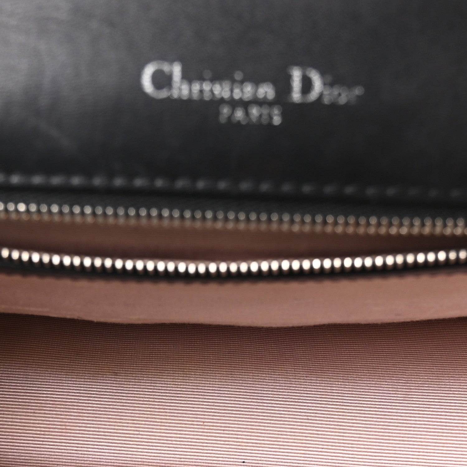 Patent Medium Diorama Flap Bag Black ¡§ Direct shipment via from wholesalehk.shop
