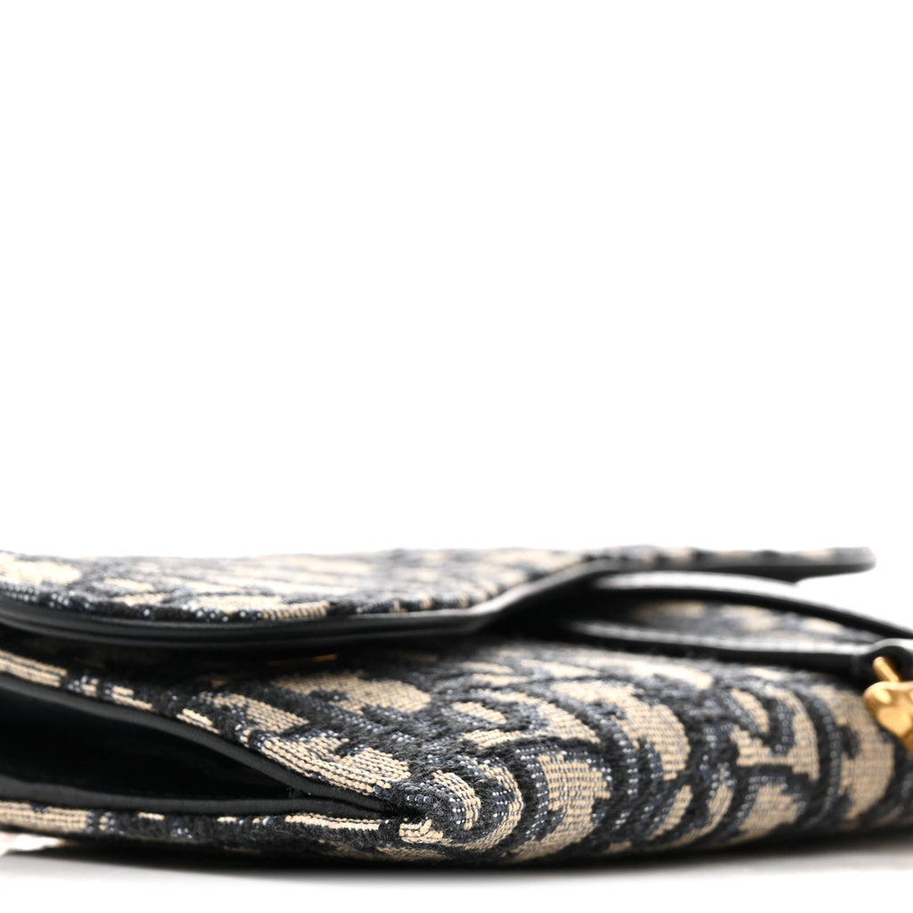 Oblique Saddle Chain Long Wallet Blue wholesalehk.shop