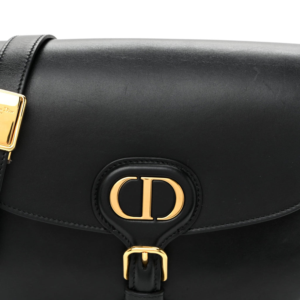 Box Calfskin Medium Bobby Flap Black wholesalehk.shop