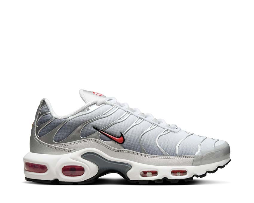 Nike Air Max Plus W "Silver Bullet"