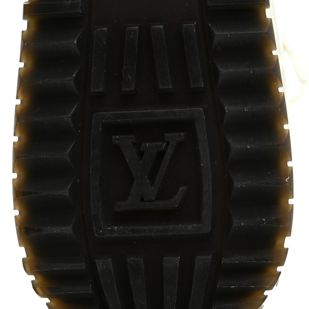 Calfskin Monogram Run Away Sneakers 36.5 White £¨ Direct shipment via from wholesalehk.shop