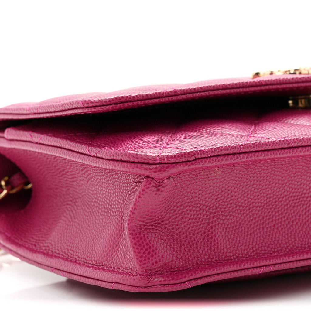 Caviar Quilted Chain Embossed CC Wallet On Chain WOC Fuchsia wholesalehk.shop
