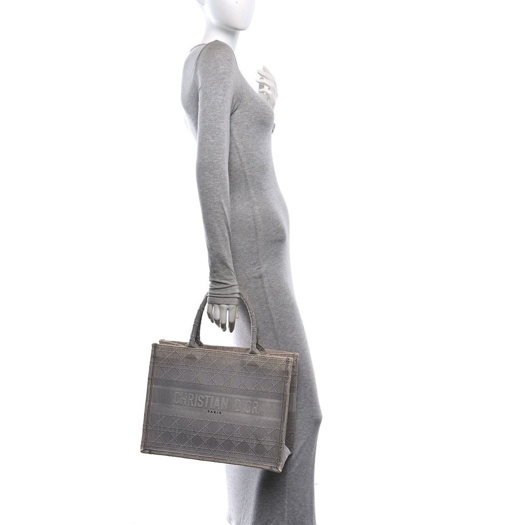 Canvas Embroidered Cannage Medium Book Tote Stone £¨ Direct shipment via from wholesalehk.shop