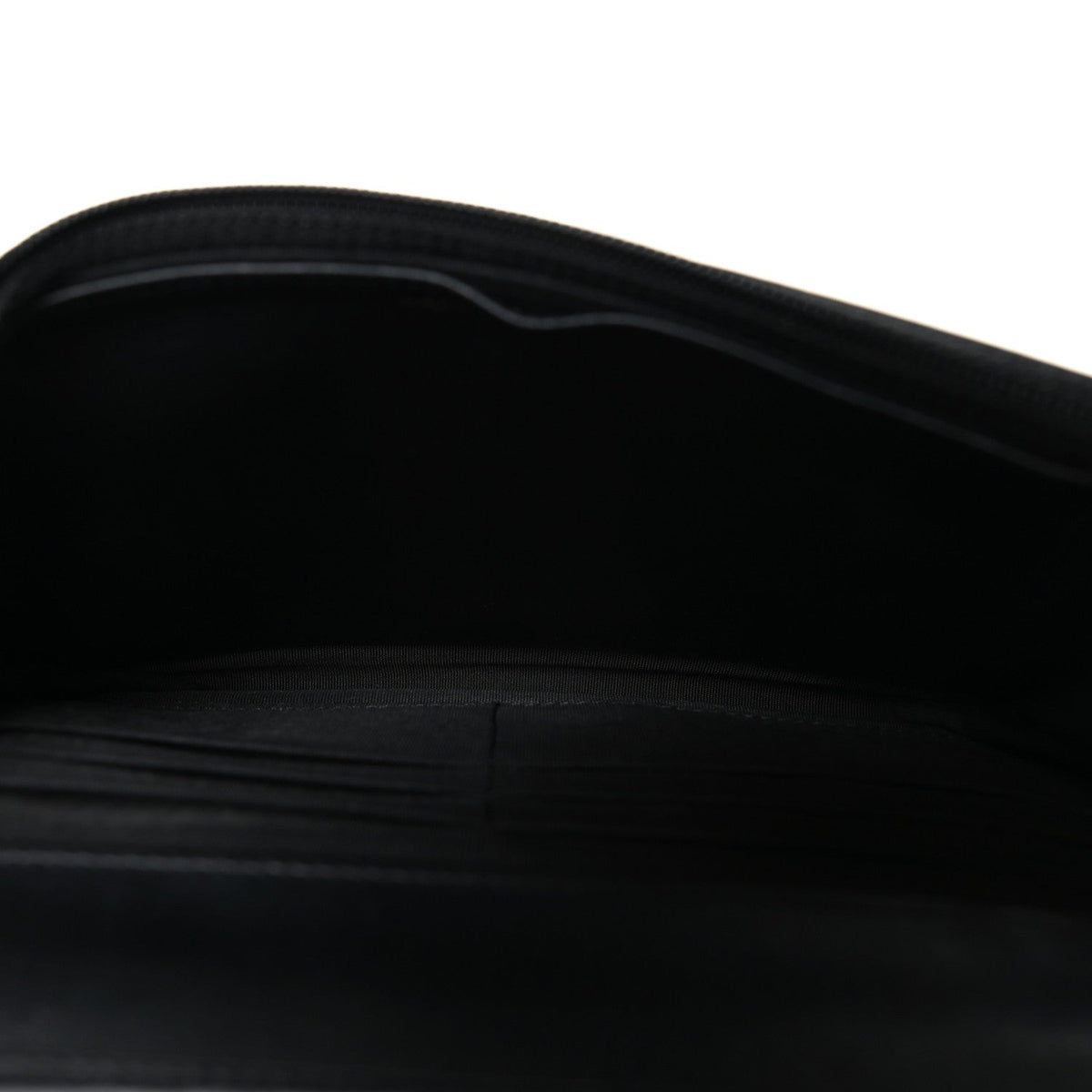 Caviar Quilted Boy Wallet On Chain WOC Black wholesalehk.shop