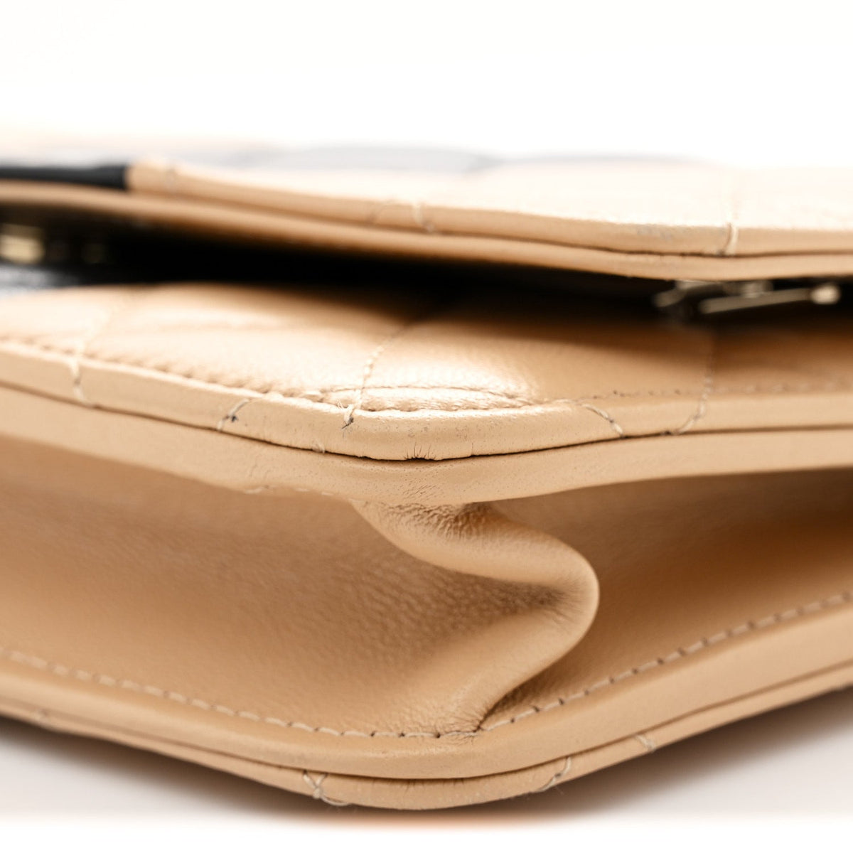 Lambskin Quilted Wallet On Chain WOC Beige Black wholesalehk.shop