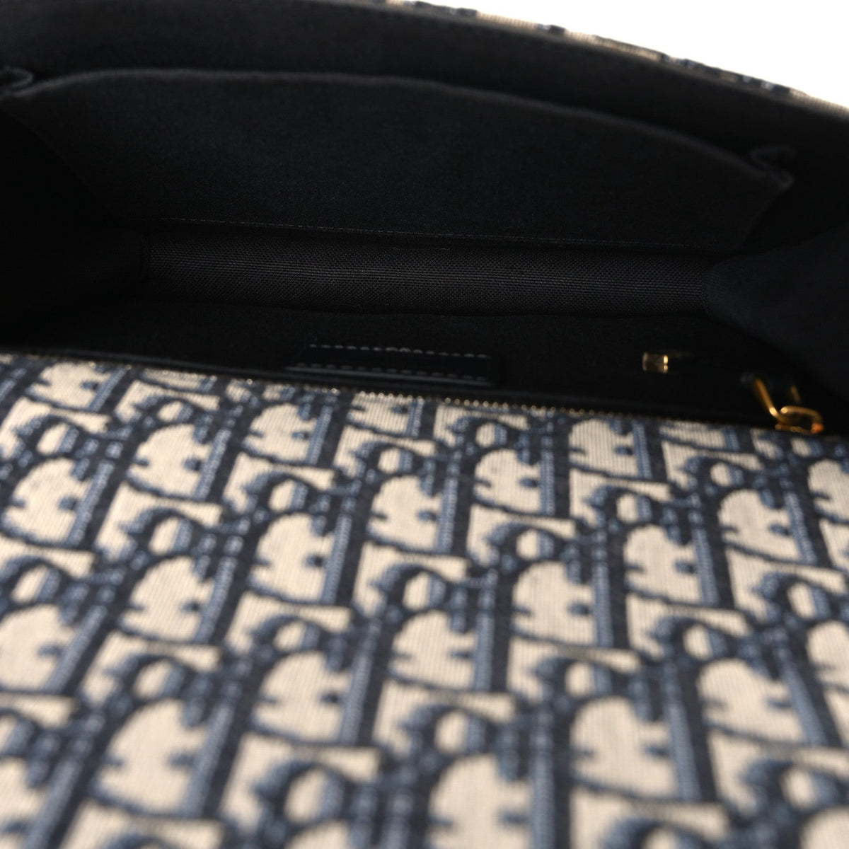 Oblique 30 Montaigne Flap Bag Blue wholesalehk.shop