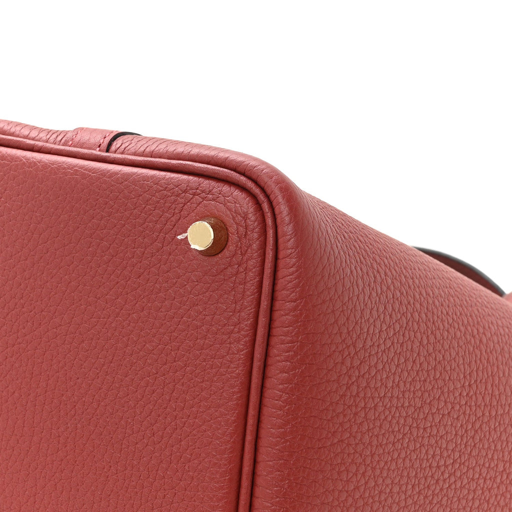 Taurillon Clemence Picotin Lock 18 PM Rouge H £¨ Direct shipment via from wholesalehk.shop