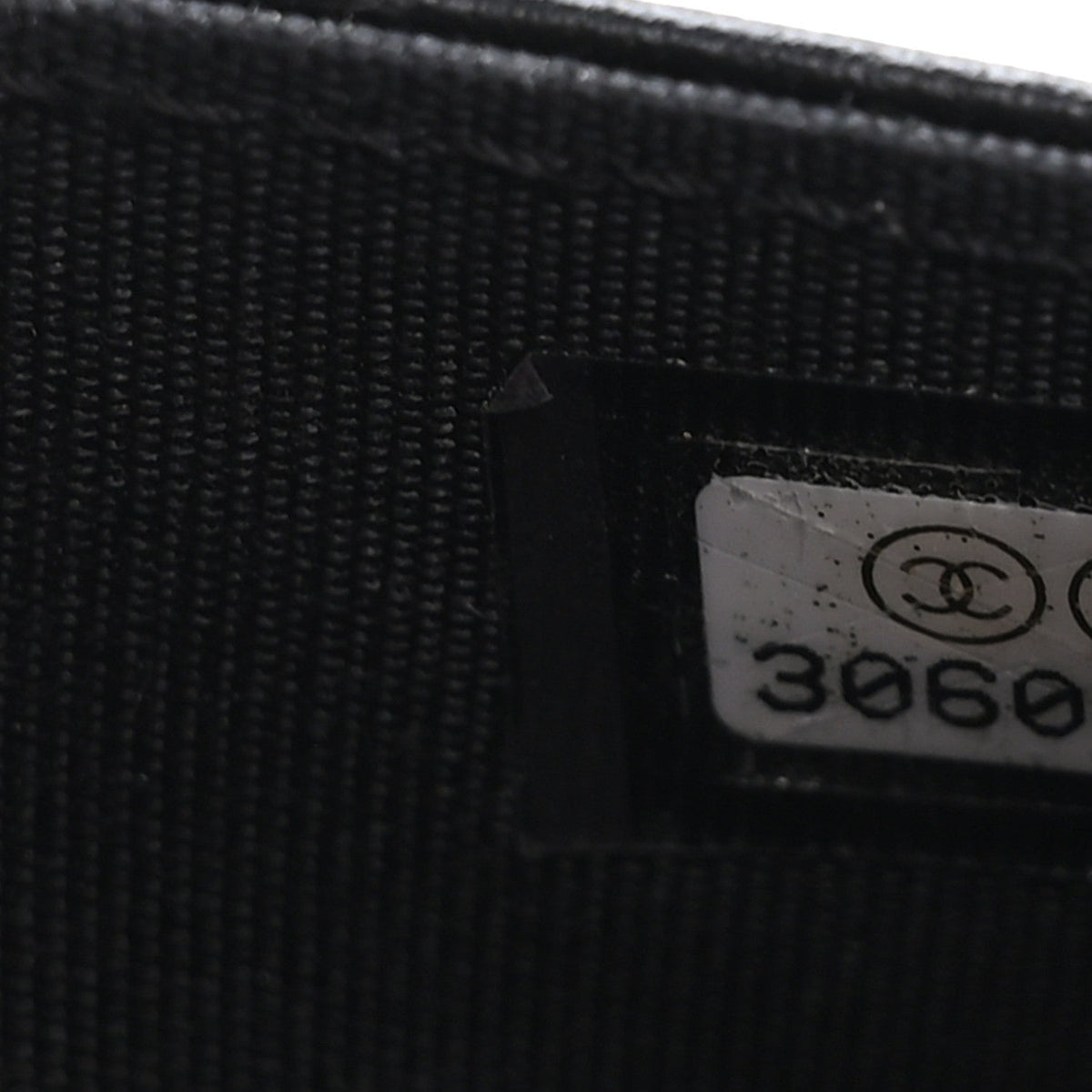 Caviar Quilted Boy Wallet On Chain WOC Black wholesalehk.shop