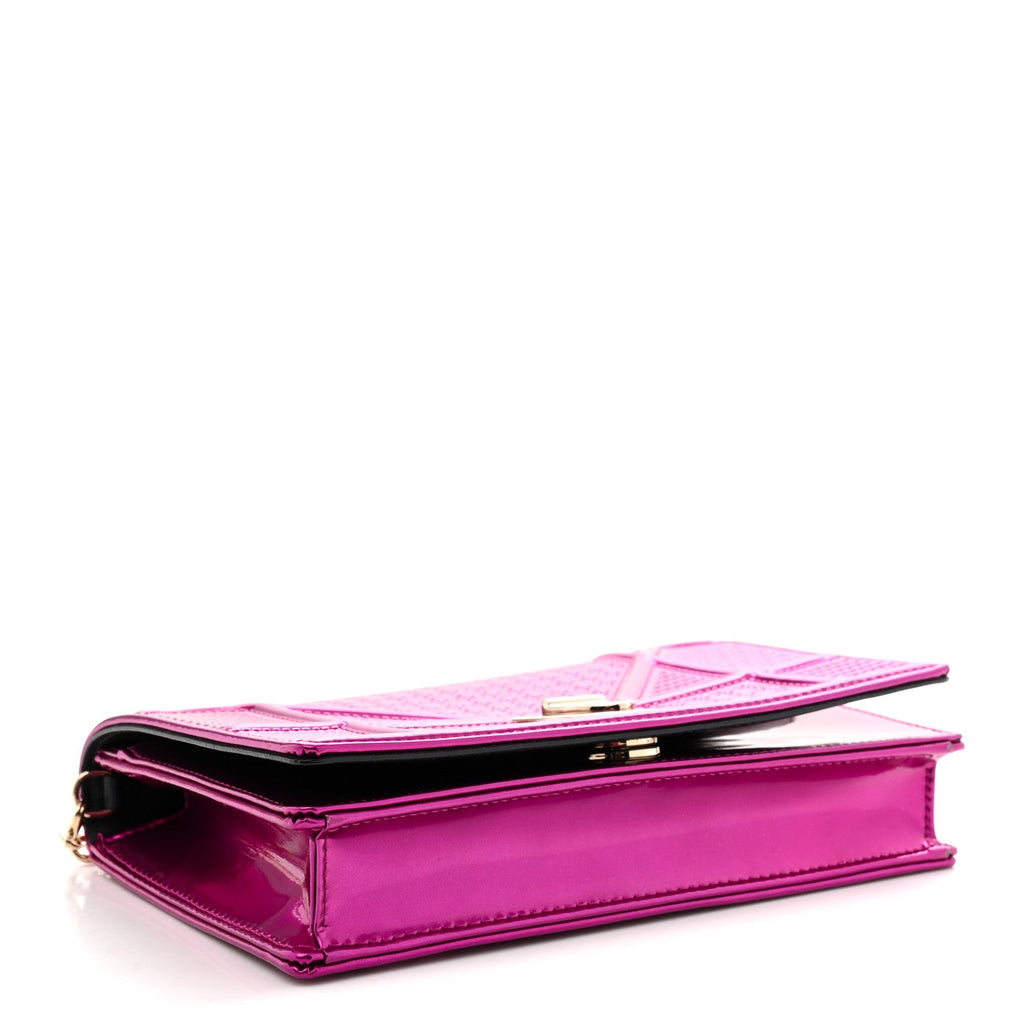 Metallic Patent Micro-Cannage Diorama Wallet on Chain Pouch Pink ¡§ Direct shipment via from wholesalehk.shop