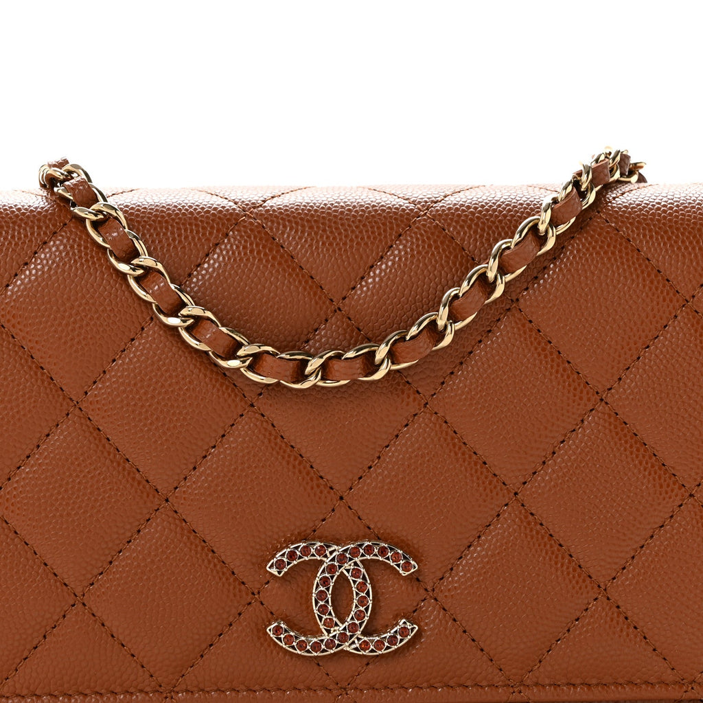 Shiny Caviar Quilted Strass Wallet On Chain WOC Light Brown wholesalehk.shop