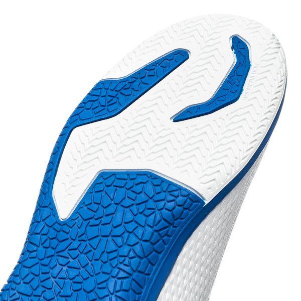2026 New Arrival adidas Messi 15.3 IN Youth Indoor Soccer Shoes White/Blue/Black wholesalehk.shop