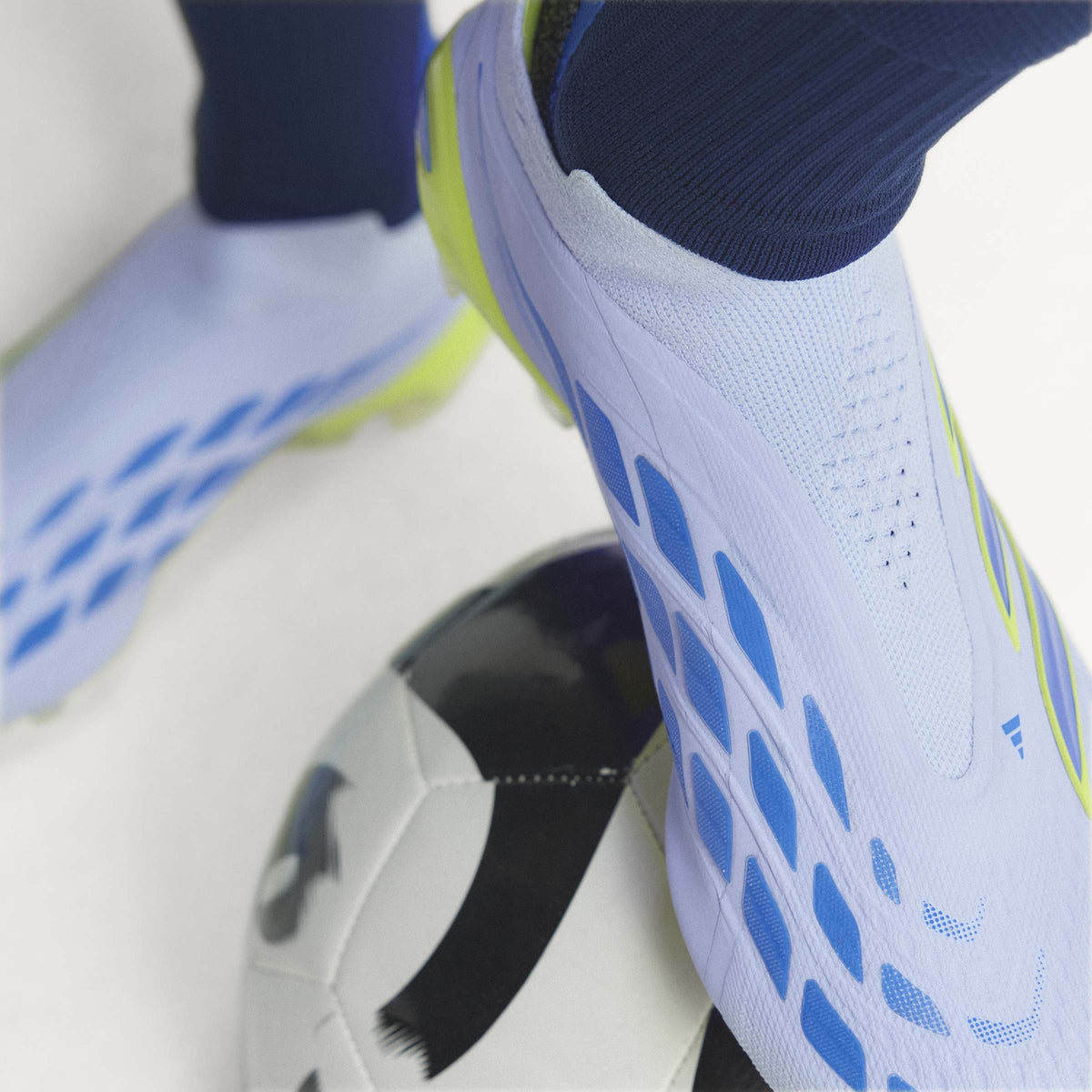 2026 New Arrival adidas Predator Elite Laceless FG Firm Ground Men's Soccer Cleats - Sky/Blue/Yellow wholesalehk.shop
