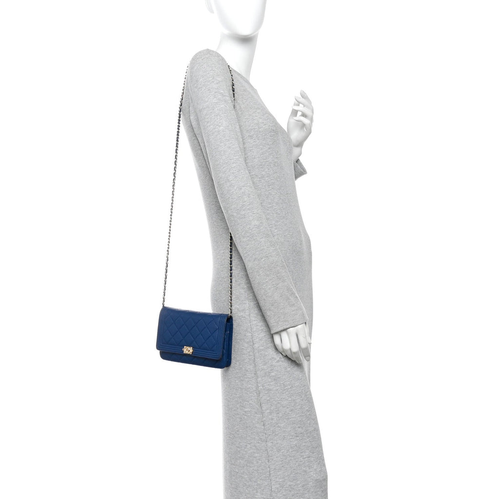 Caviar Quilted Boy Wallet On Chain WOC Dark Blue wholesalehk.shop