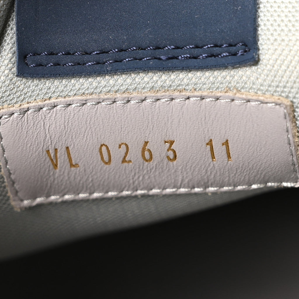 Calfskin Mens New York City of Dreams LV Trainer Maxi Sneakers 11 White Navy £¨ Direct shipment via from wholesalehk.shop