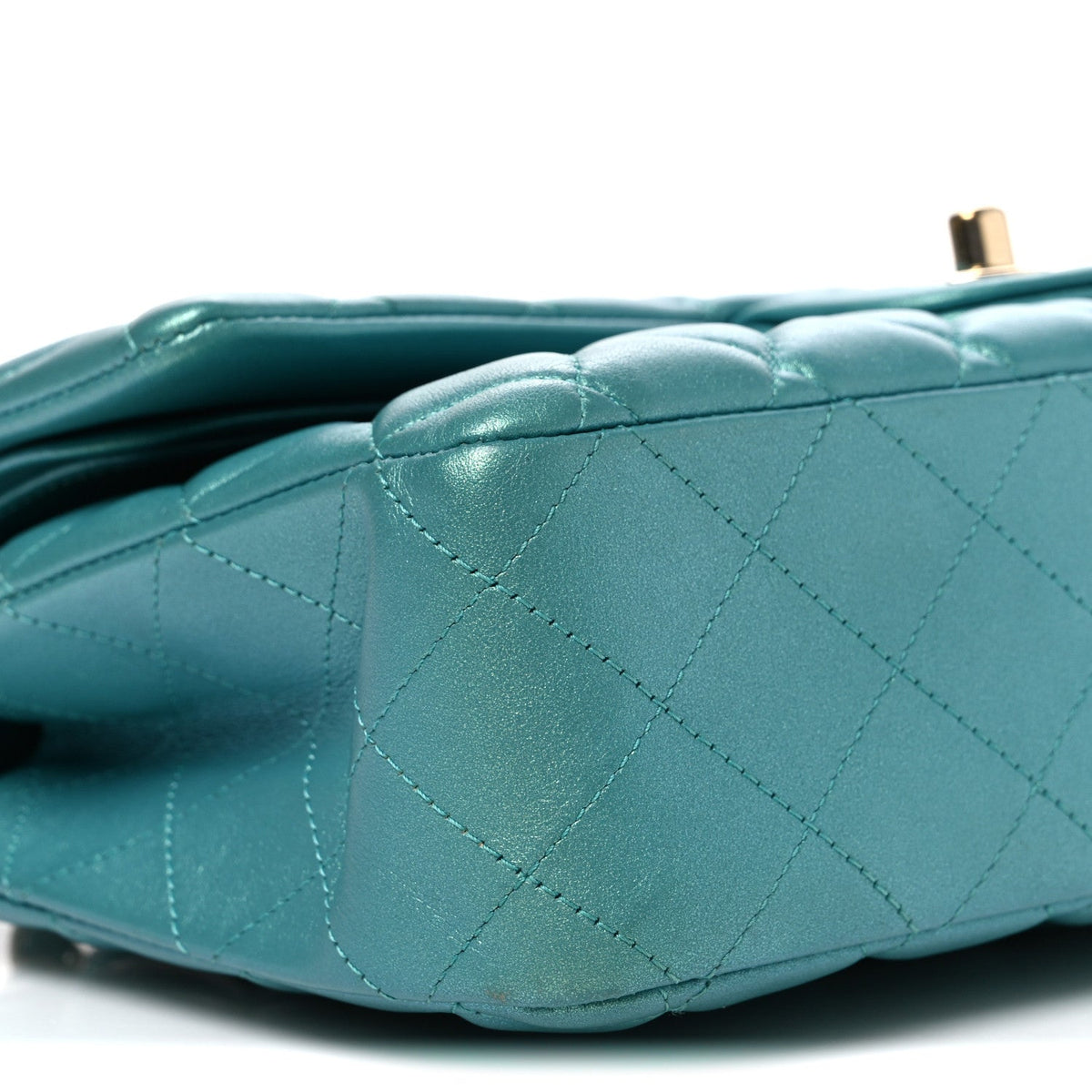 Iridescent Caviar Quilted Medium Double Flap Green wholesalehk.shop