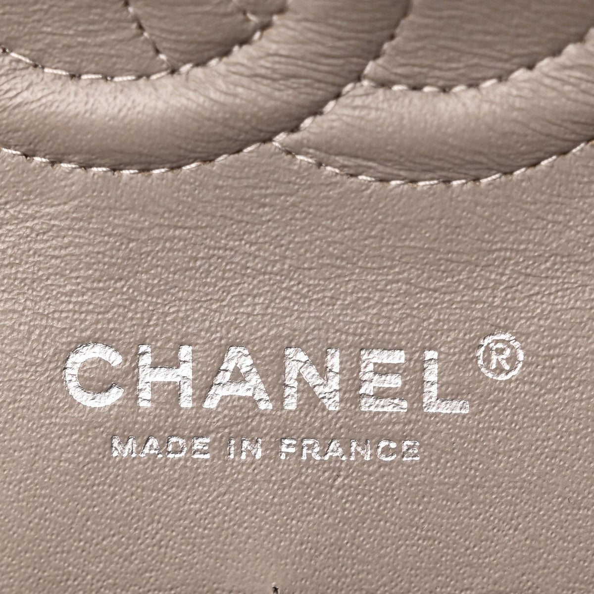Striated Patent Quilted Medium Double Flap Gold wholesalehk.shop