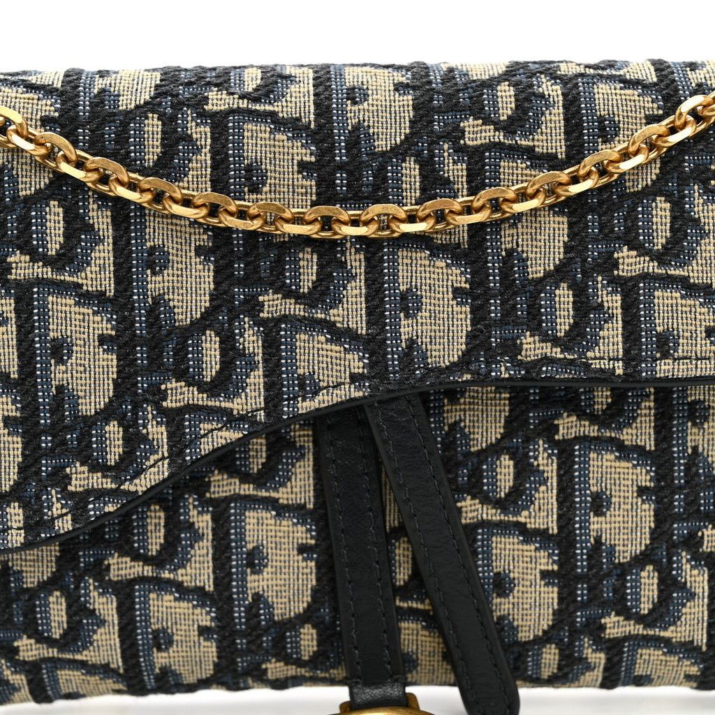 Oblique Saddle Chain Long Wallet Blue wholesalehk.shop