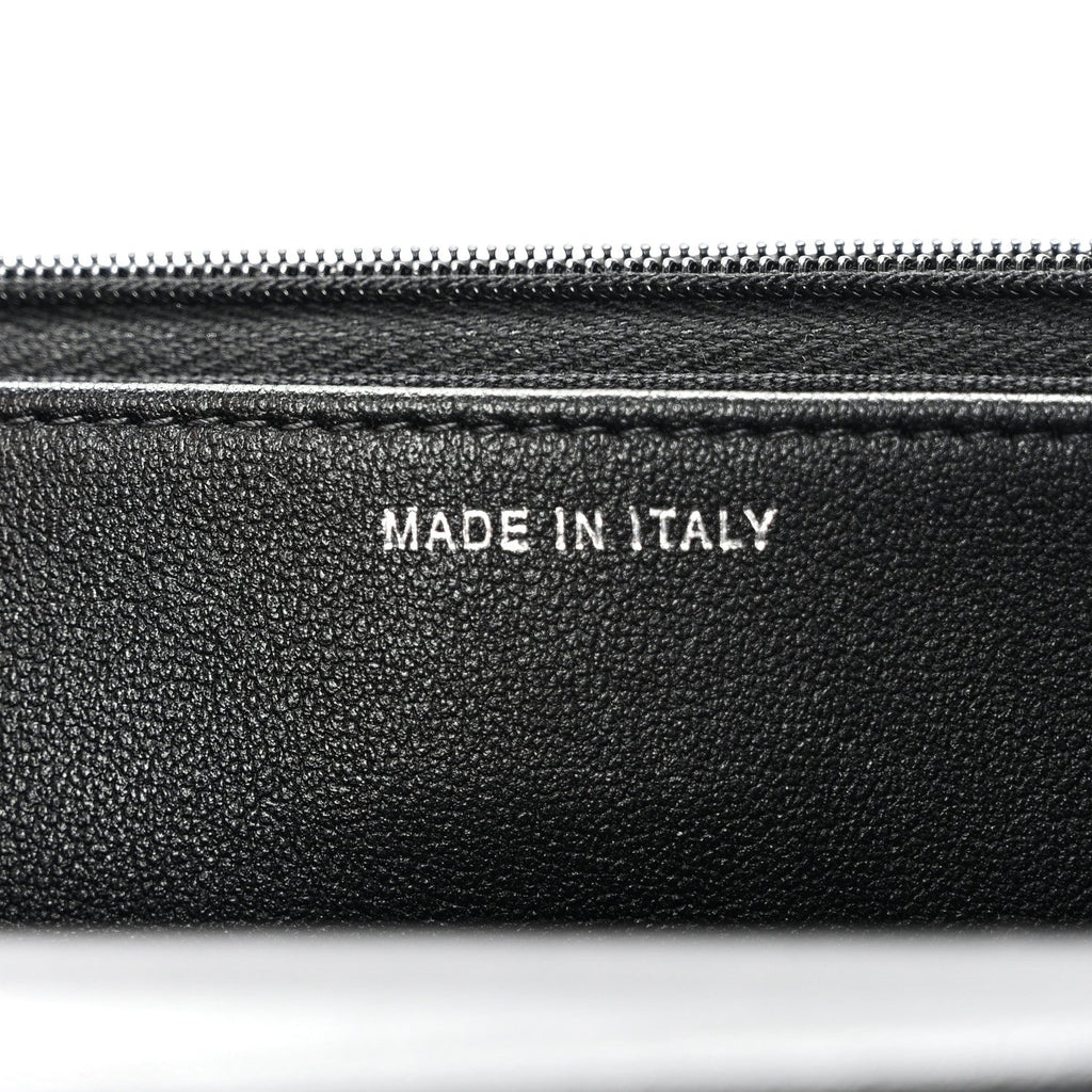 Lambskin Quilted Enamel CC Wallet on Chain WOC Black wholesalehk.shop