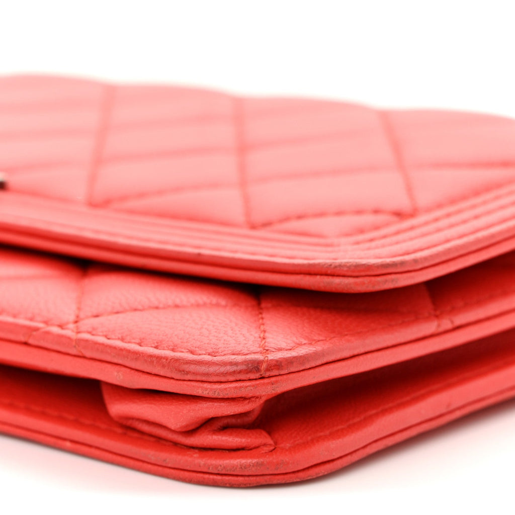 Lambskin Quilted Boy Wallet On Chain WOC Red wholesalehk.shop