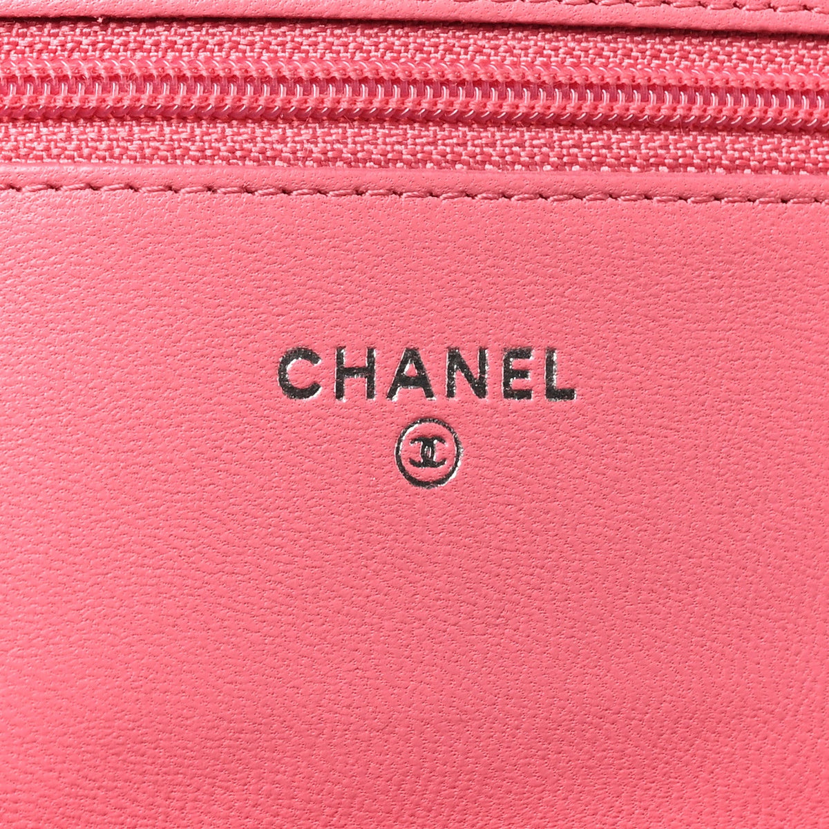 Lambskin Quilted Wallet On Chain WOC Pink wholesalehk.shop