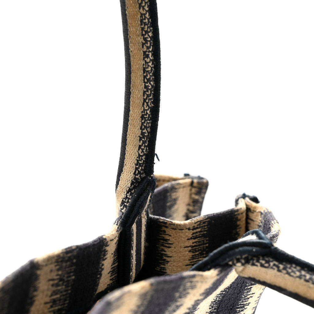 Canvas Embroidered Large Striped Book Tote Navy £¨ Direct shipment via from wholesalehk.shop