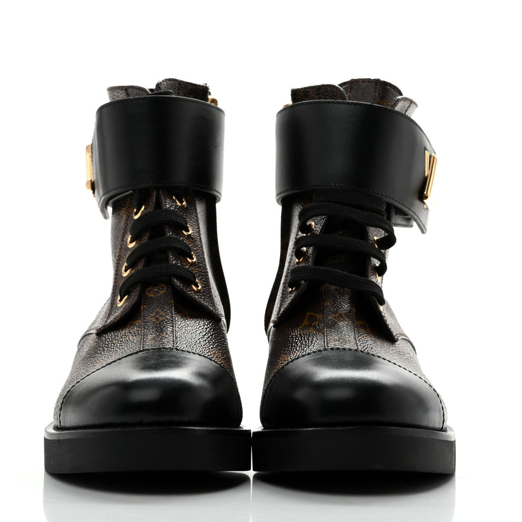 Calfskin Monogram Wonderland Flat Ranger Boots 37 Black £¨ Direct shipment via from wholesalehk.shop