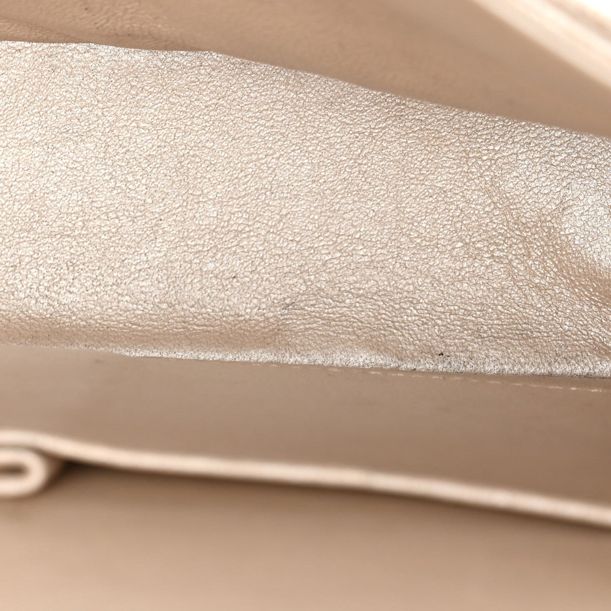 Pearly Caviar Quilted Medium Double Flap Light Beige wholesalehk.shop