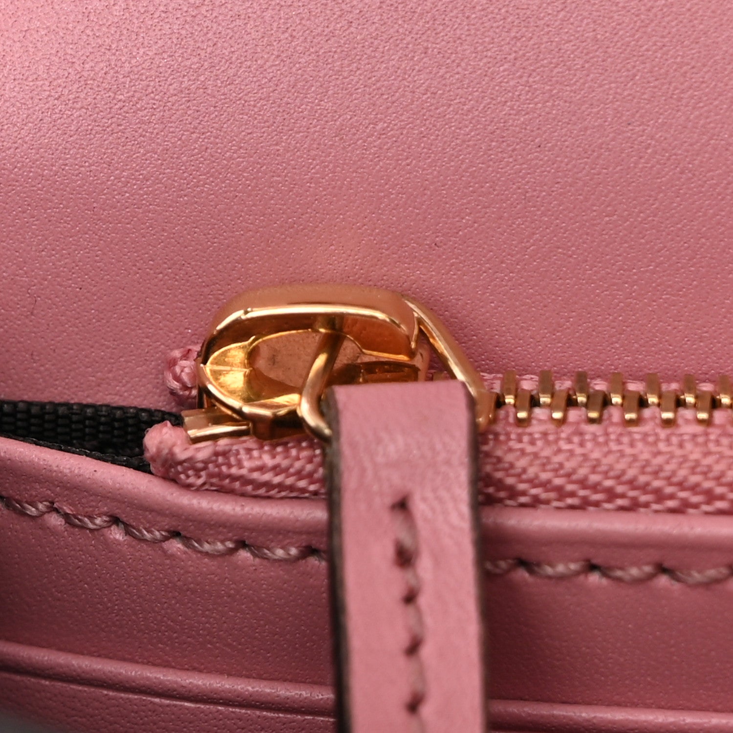 Guccissima Icon Chain Wallet Carmine Rose £¨ Direct shipment via from wholesalehk.shop