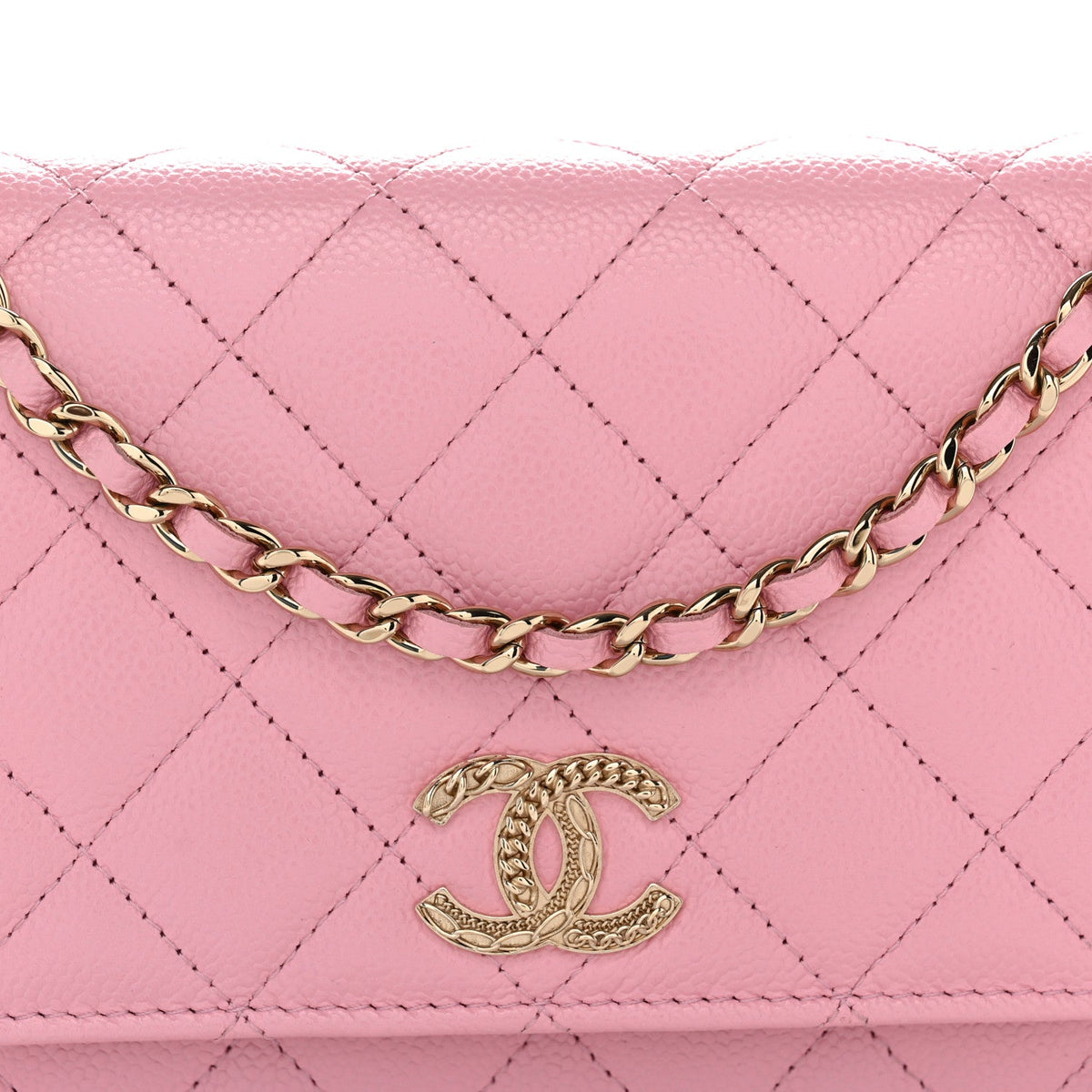 Caviar Quilted Multi Chain Wallet On Chain WOC Light Pink wholesalehk.shop