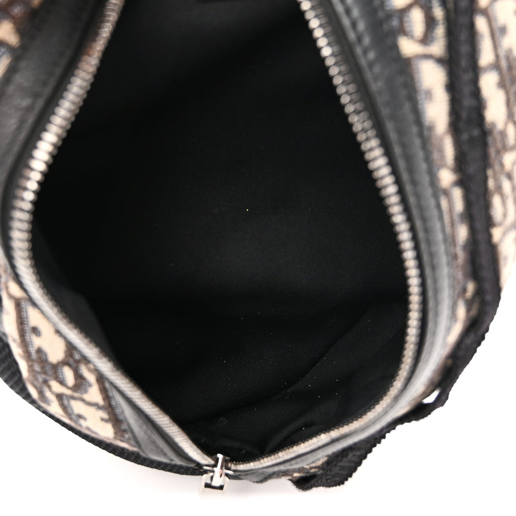 Grained Calfskin Oblique Scarab Sling Bag Blue Black wholesalehk.shop
