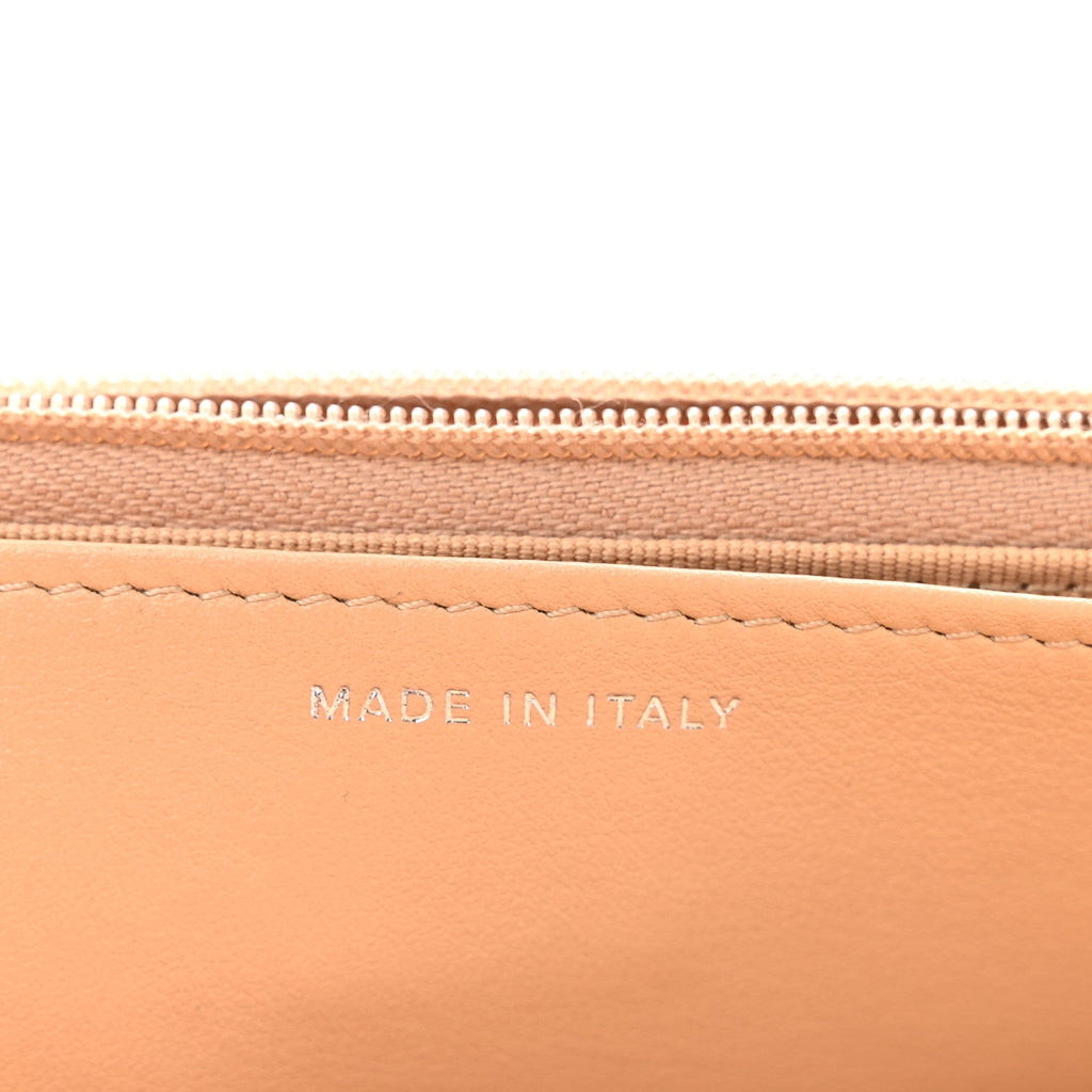 Caviar Quilted Wallet on Chain WOC Beige wholesalehk.shop