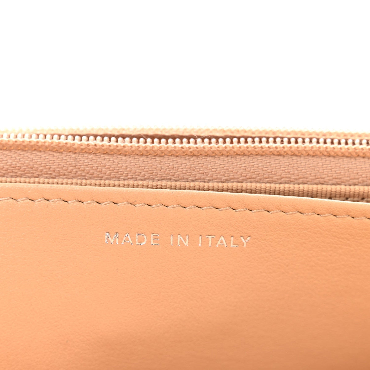 Caviar Quilted Wallet on Chain WOC Beige wholesalehk.shop