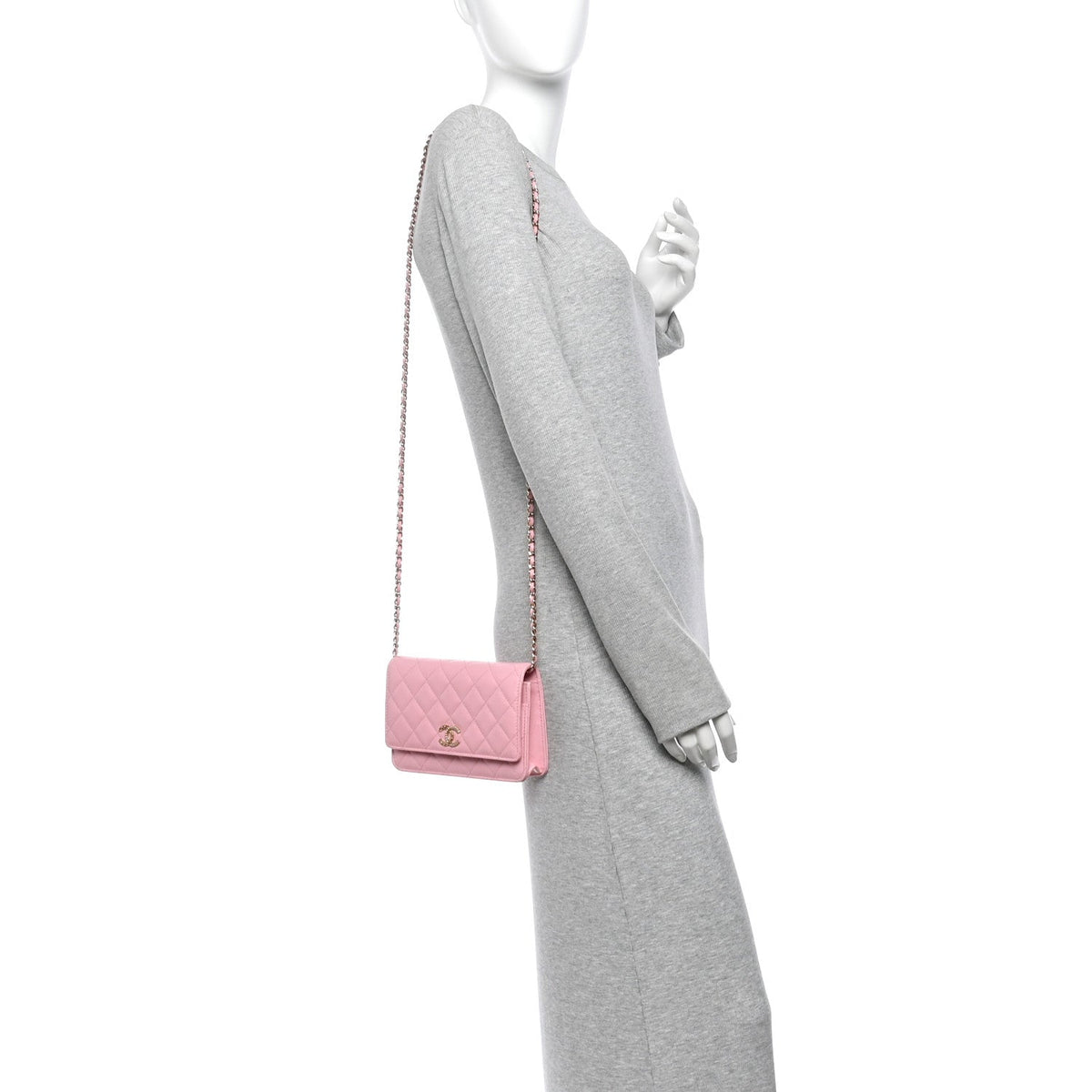 Caviar Quilted Multi Chain Wallet On Chain WOC Light Pink wholesalehk.shop