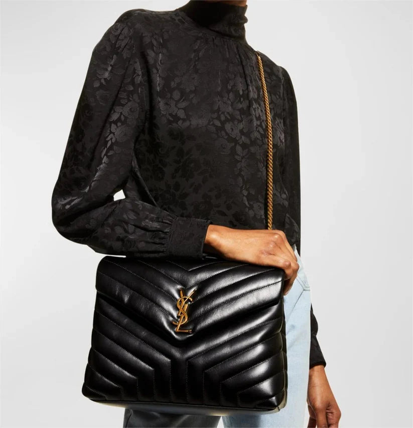 wholesalehk.shop store sale 100222 Luxury Bag Black in Gold 32x22x11cm