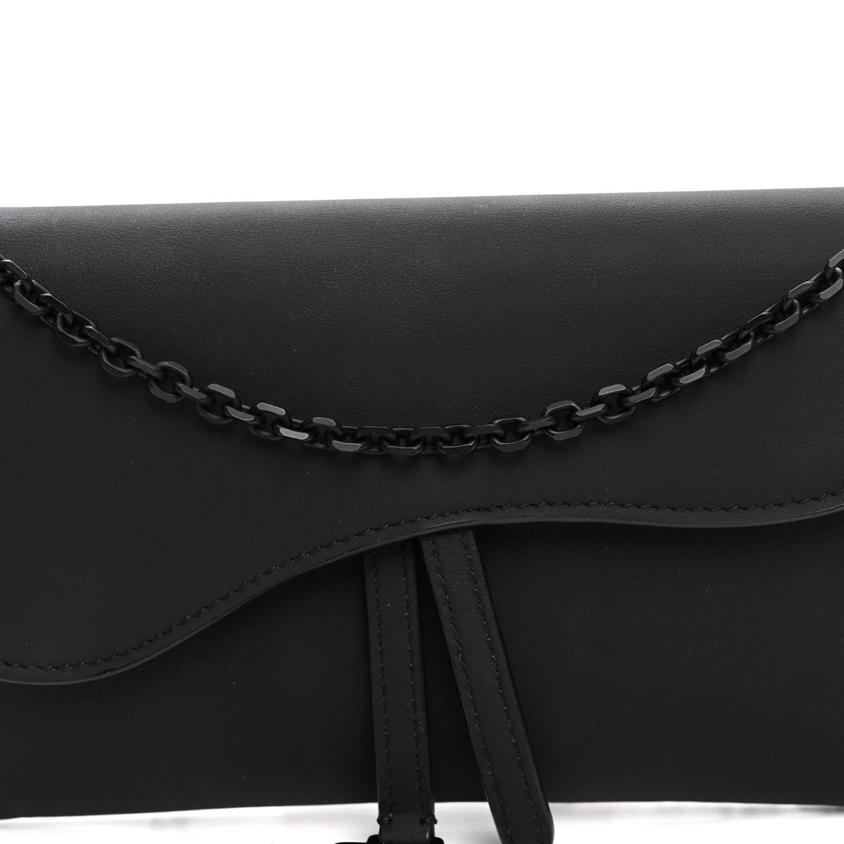 Ultra Matte Calfskin Saddle Chain Wallet Pouch Black wholesalehk.shop