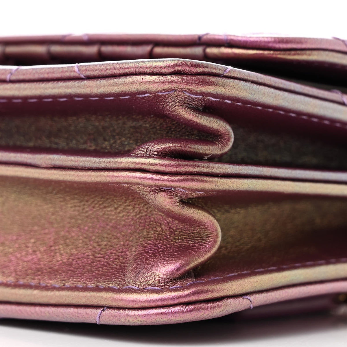 Iridescent Lambskin Quilted Mini Wallet On Chain WOC Purple wholesalehk.shop