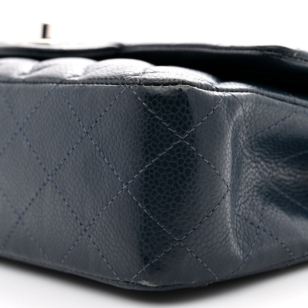 Caviar Quilted Medium Double Flap Navy wholesalehk.shop