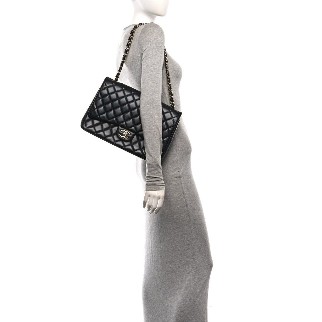 Lambskin Quilted Maxi Double Flap Black wholesalehk.shop