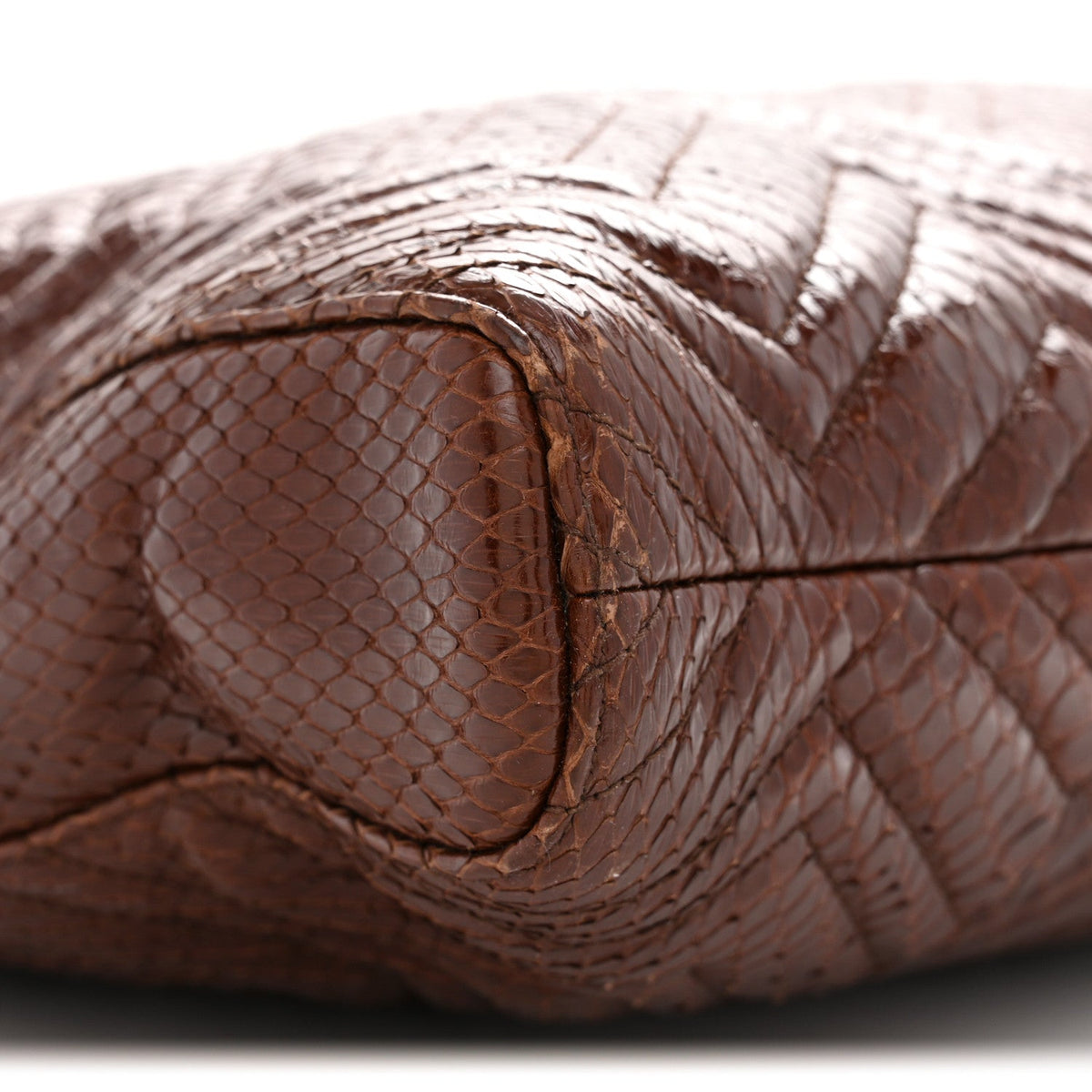 Snakeskin Matelasse Large GG Marmont Slim Tote Brown wholesalehk.shop