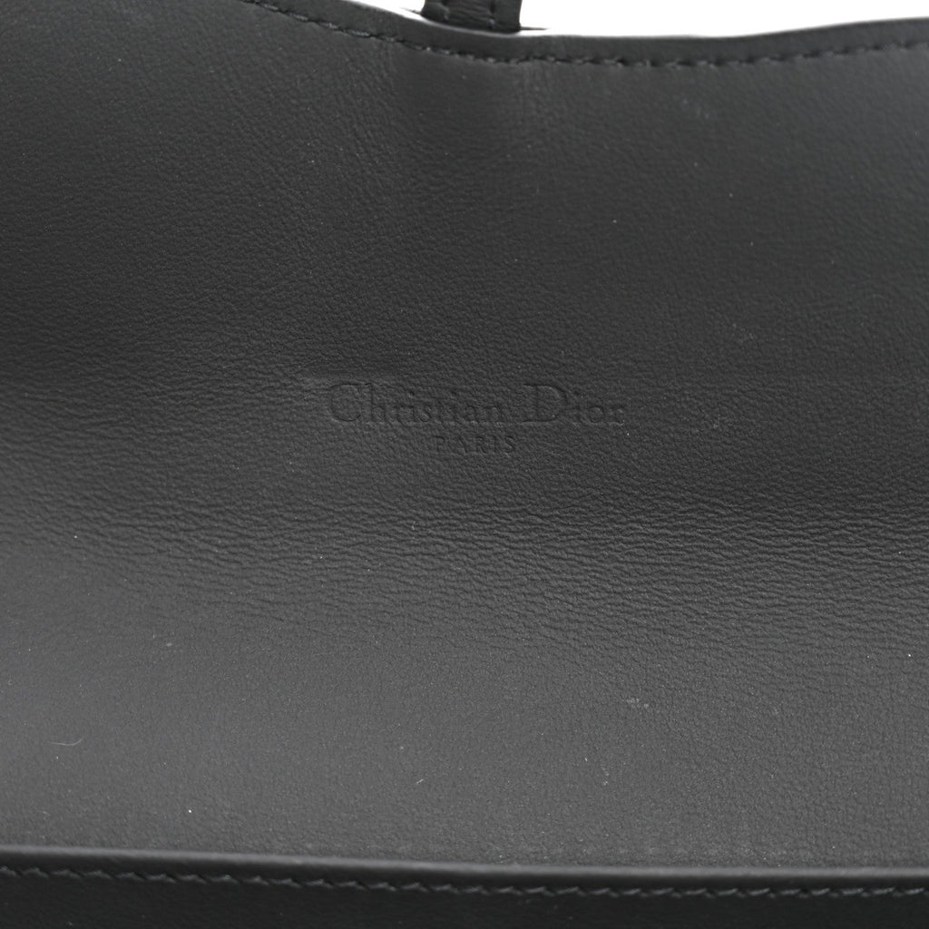 Ultra Matte Calfskin Saddle Chain Wallet Pouch Black wholesalehk.shop