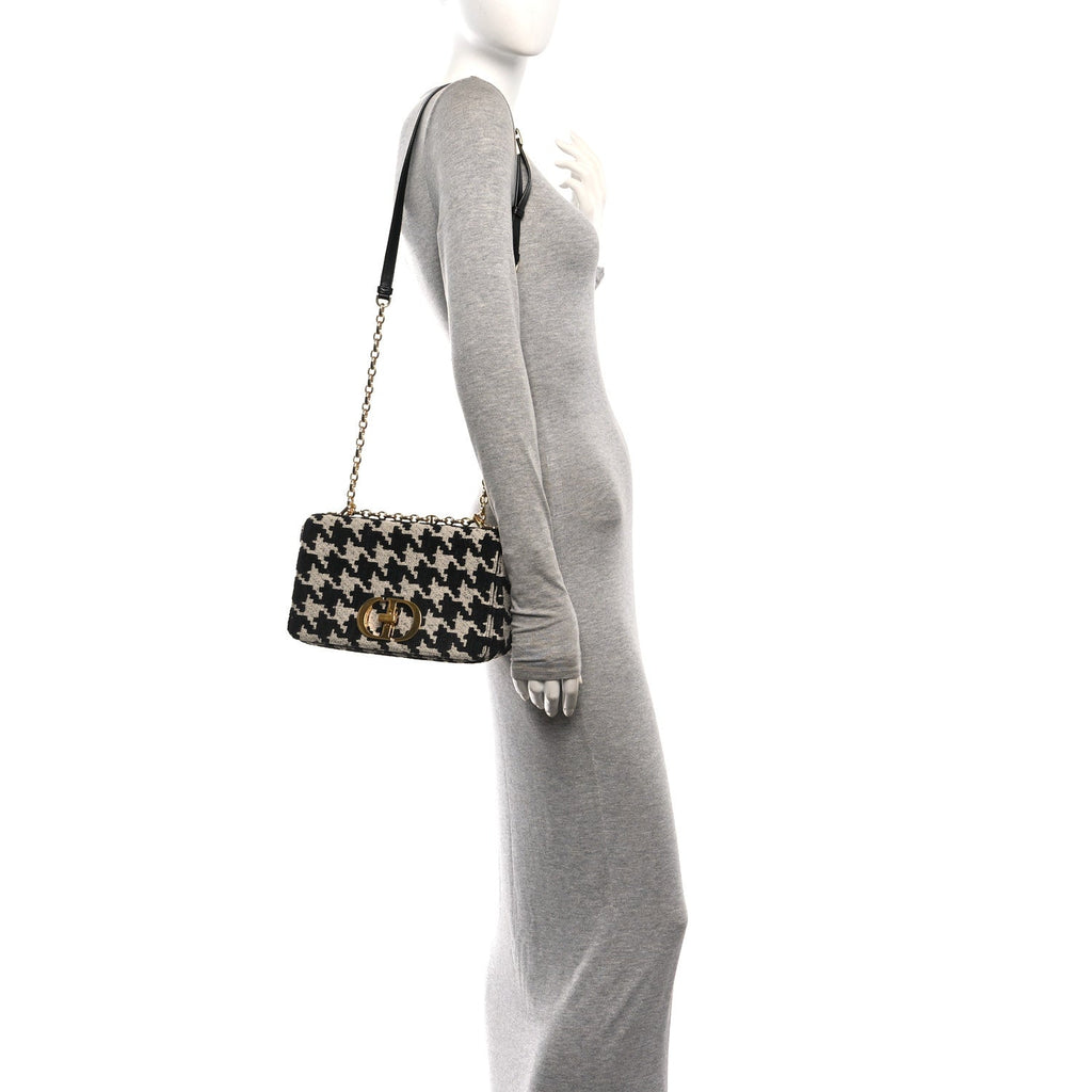 Technical Canvas Macro Houndstooth Medium Caro Bag Black White wholesalehk.shop