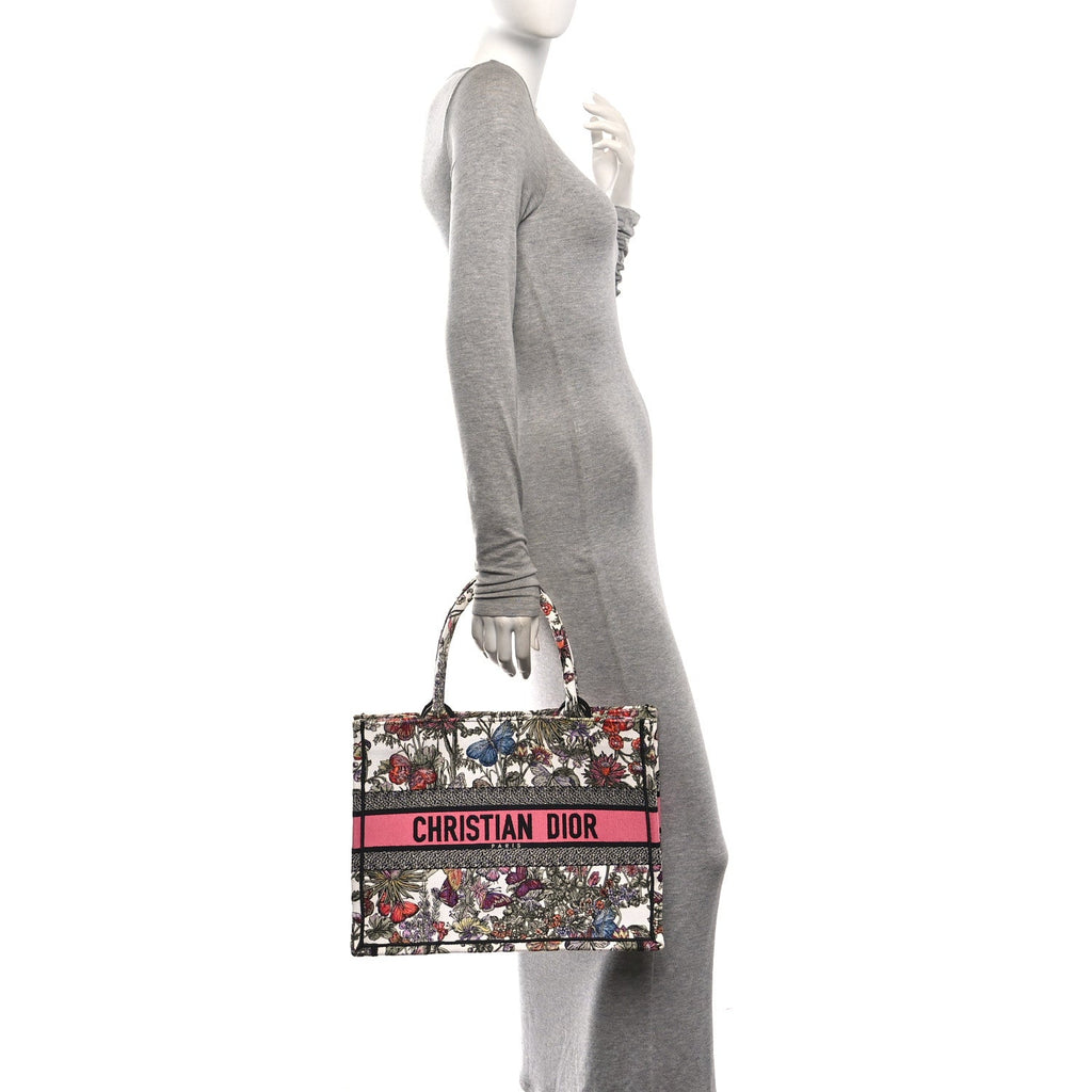 Canvas Embroidered Medium Mexico Millefiori Book Tote White Multicolor £¨ Direct shipment via from wholesalehk.shop