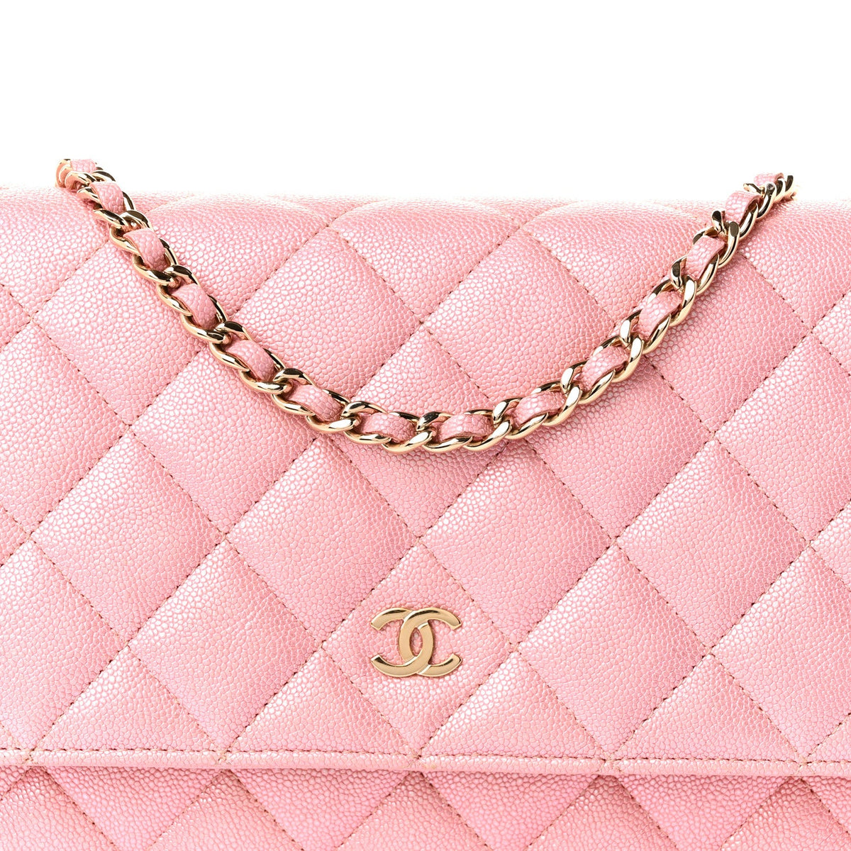 Iridescent Caviar Quilted Wallet on Chain WOC Rose Pink wholesalehk.shop