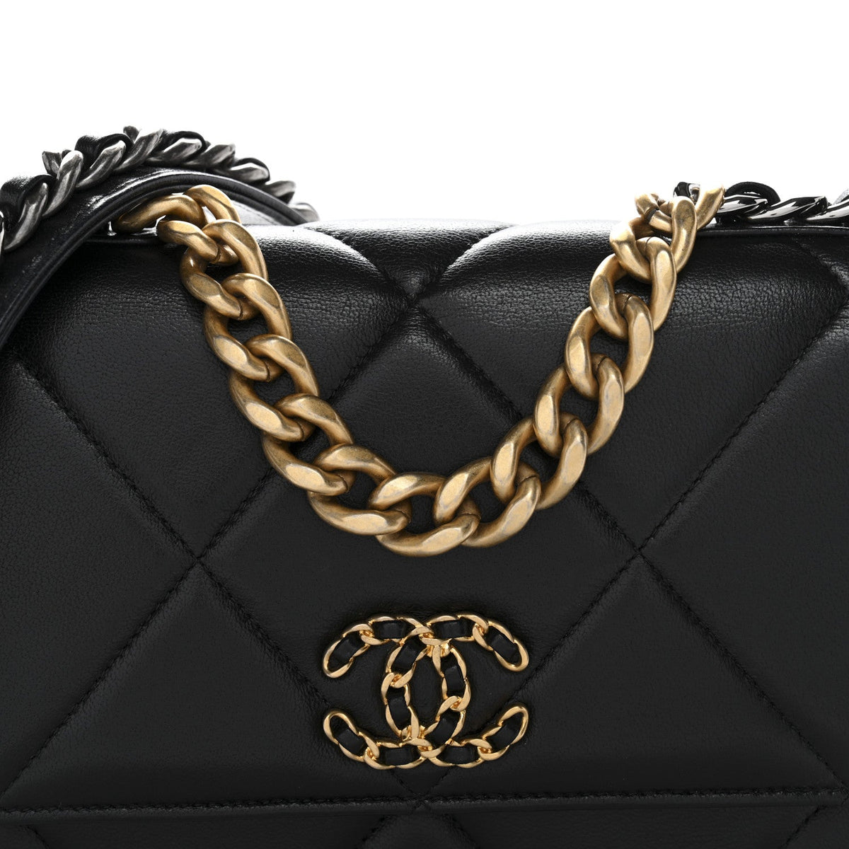 Lambskin Quilted Chanel 19 Wallet On Chain WOC Black wholesalehk.shop