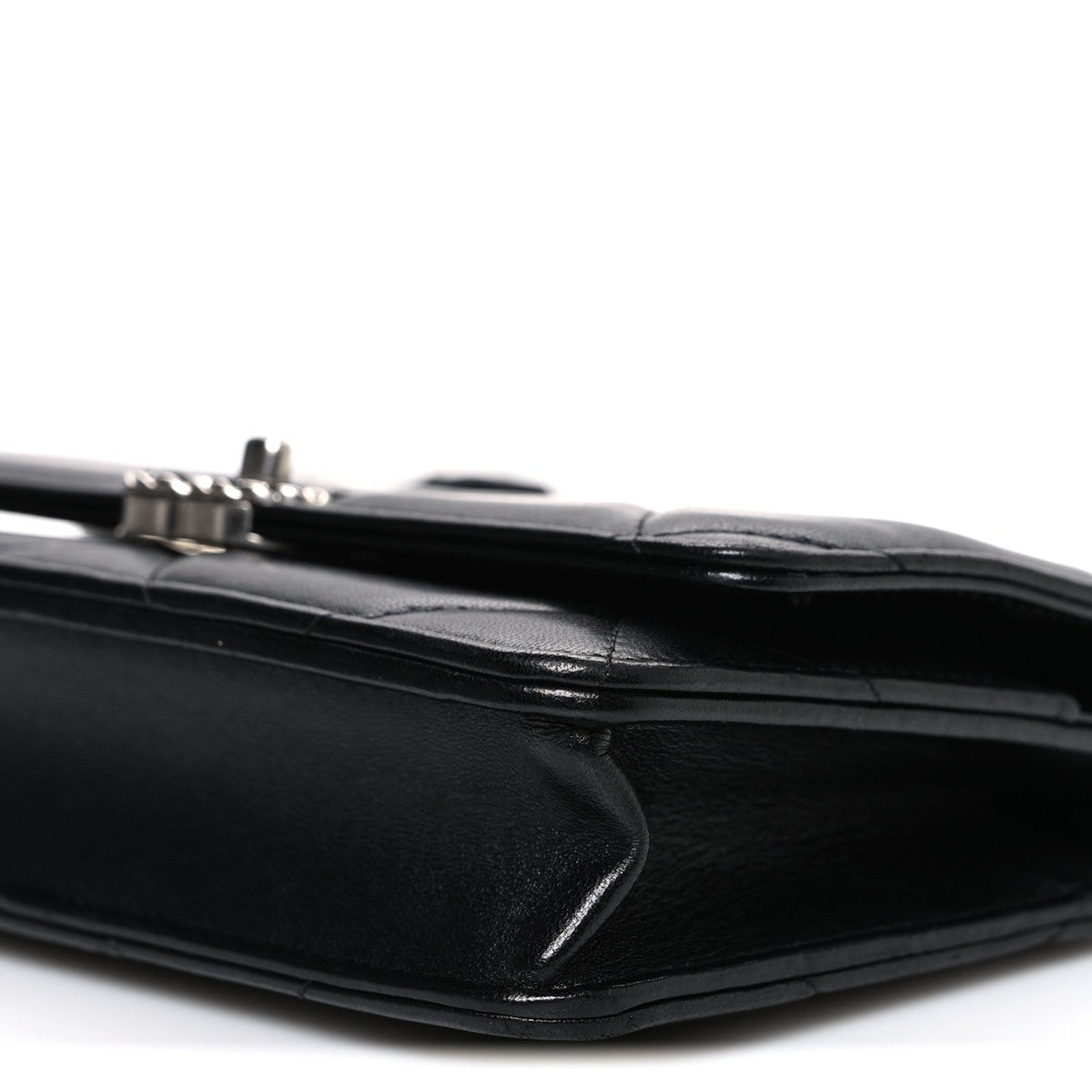 Lambskin Quilted Chanel 19 Wallet On Chain WOC Black wholesalehk.shop