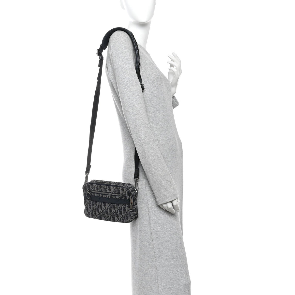HOMME Oblique Jacquard Safari Messenger Navy Blue wholesalehk.shop