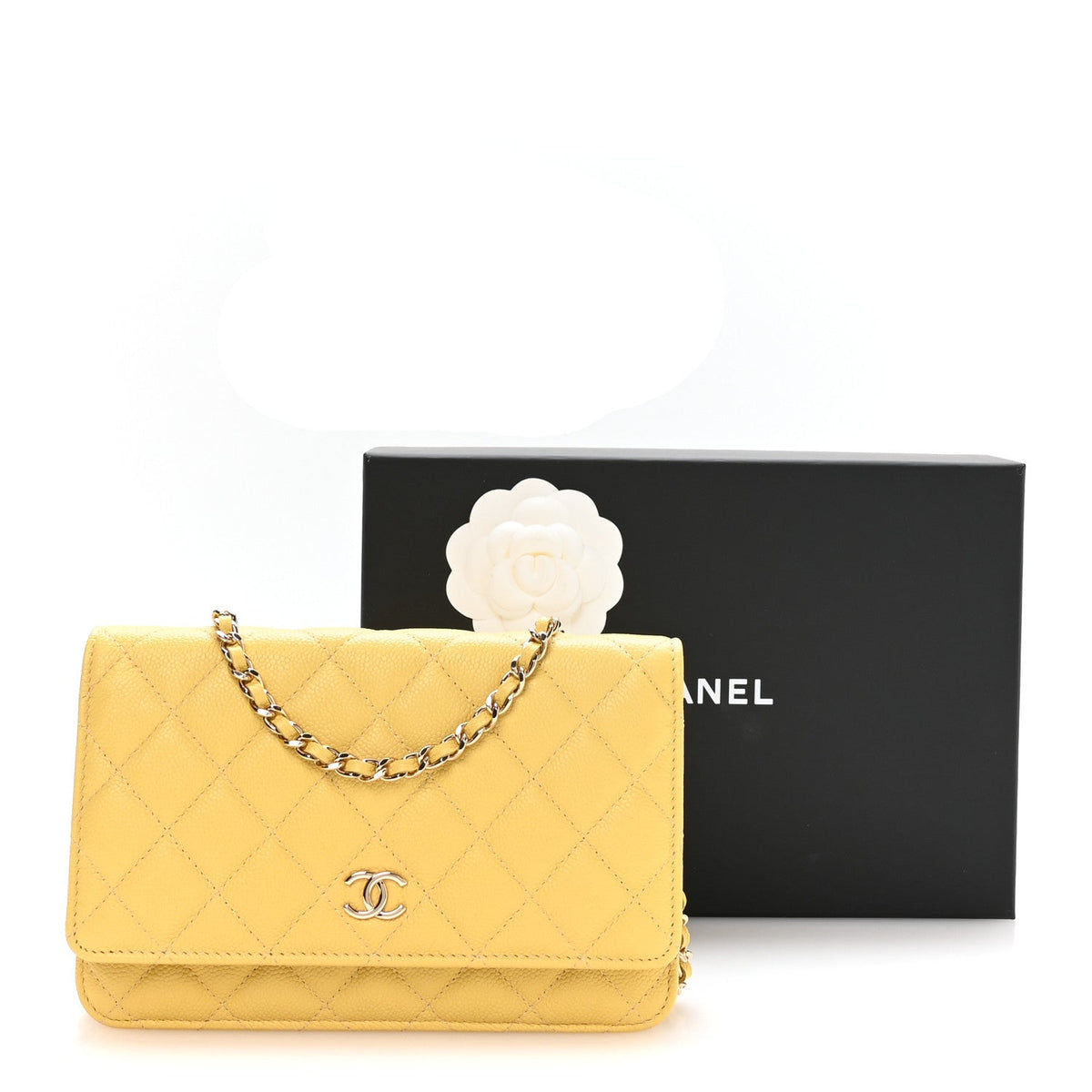 Caviar Quilted Tiny CC Wallet On Chain WOC Yellow wholesalehk.shop