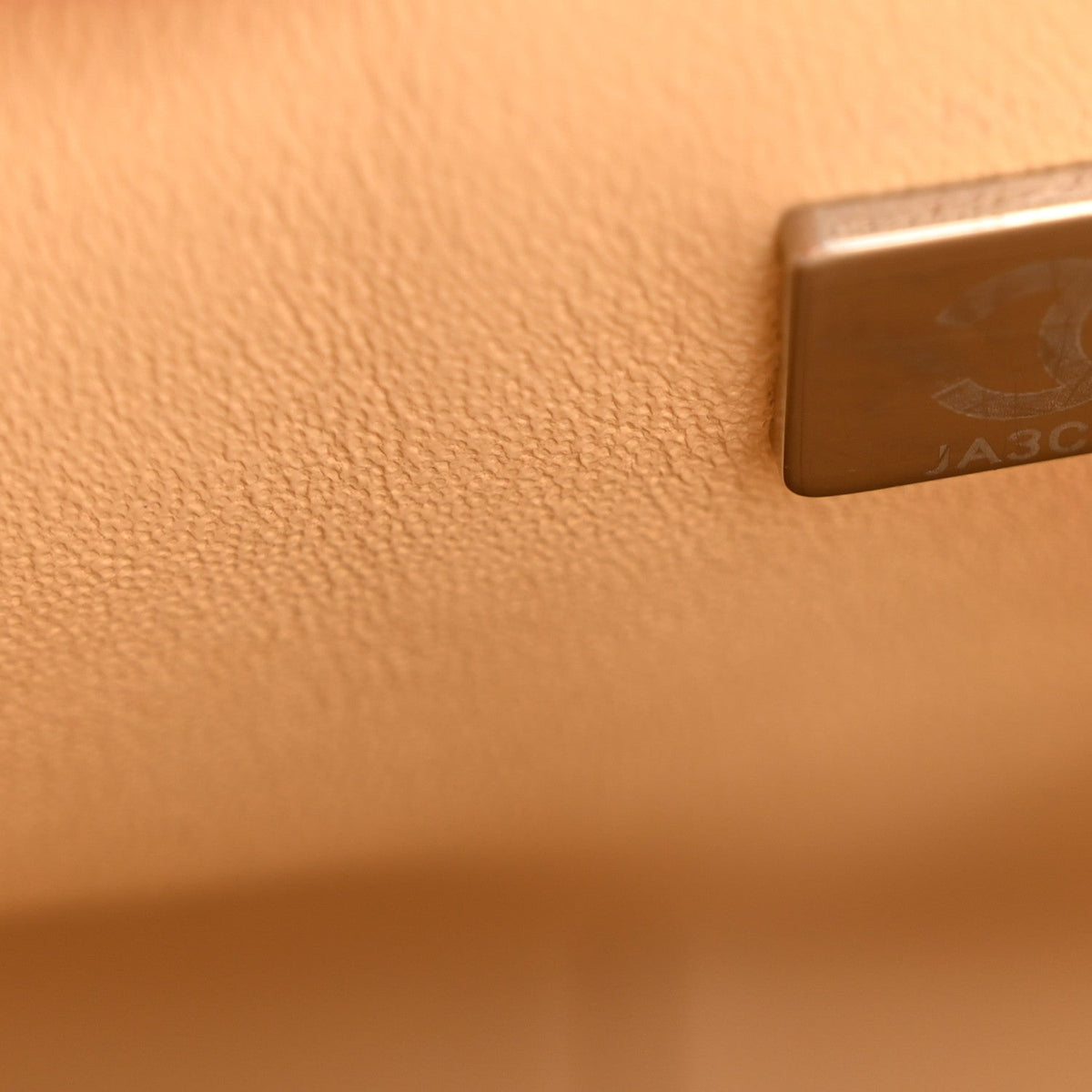 Caviar Quilted Jumbo Double Flap Beige Clair wholesalehk.shop